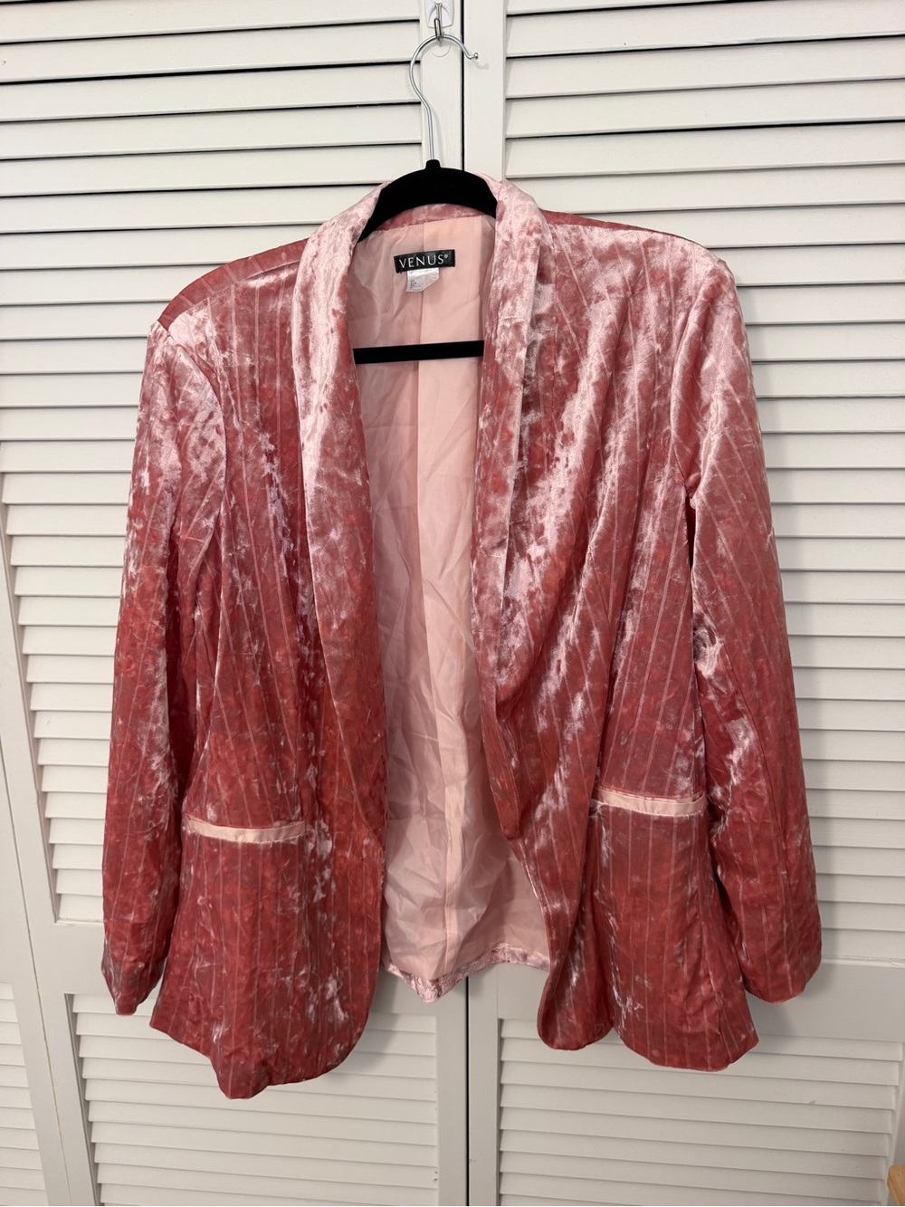 VENUS Dusty Rose Crushed Velvet Blazer Size 16